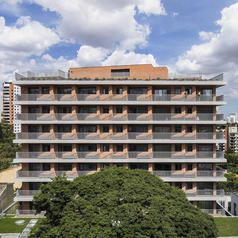 Fachada Mirá