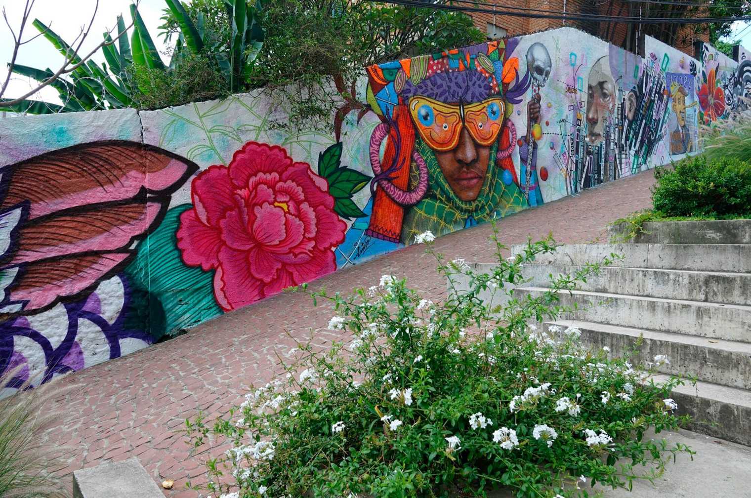 Grafite da travessa Tim Maia